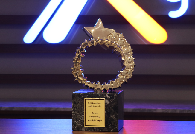 Yurti&ccedil;i Kargo, en iyi m&uuml;şteri deneyimi sunan kargo markası oldu